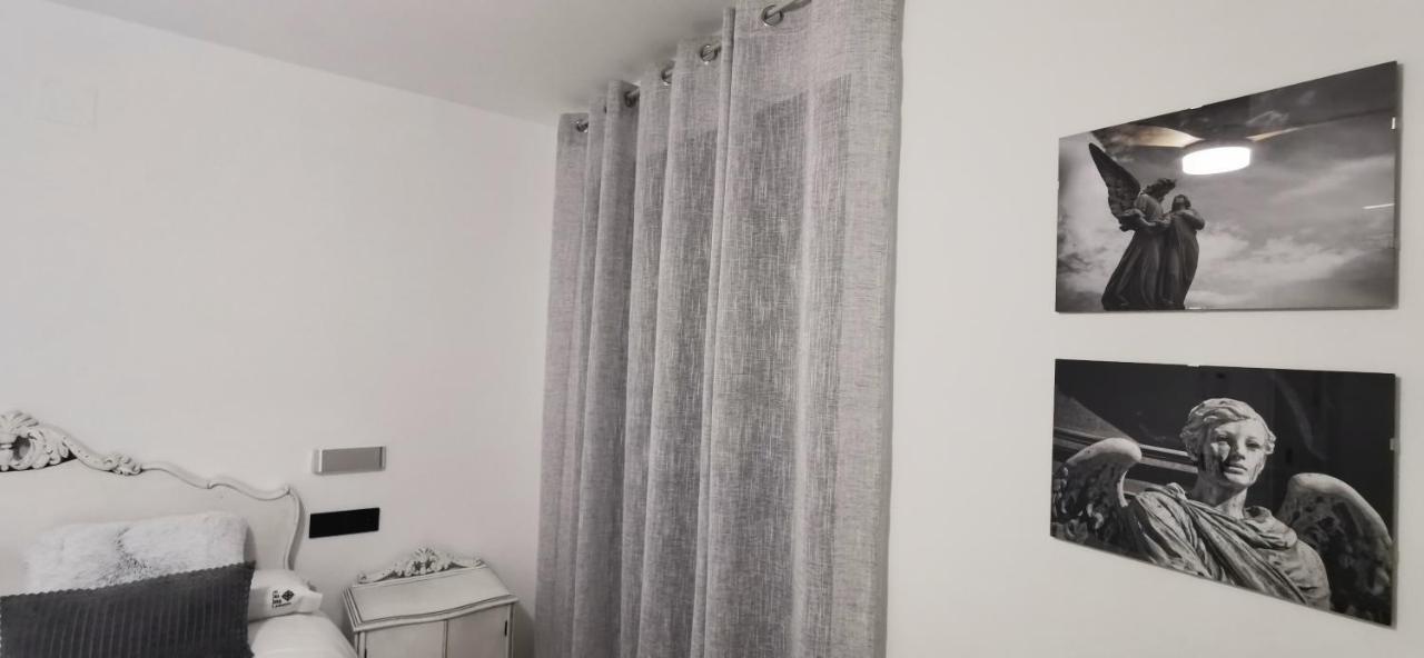 Almagro Suite-A Un Paso Exterior photo
